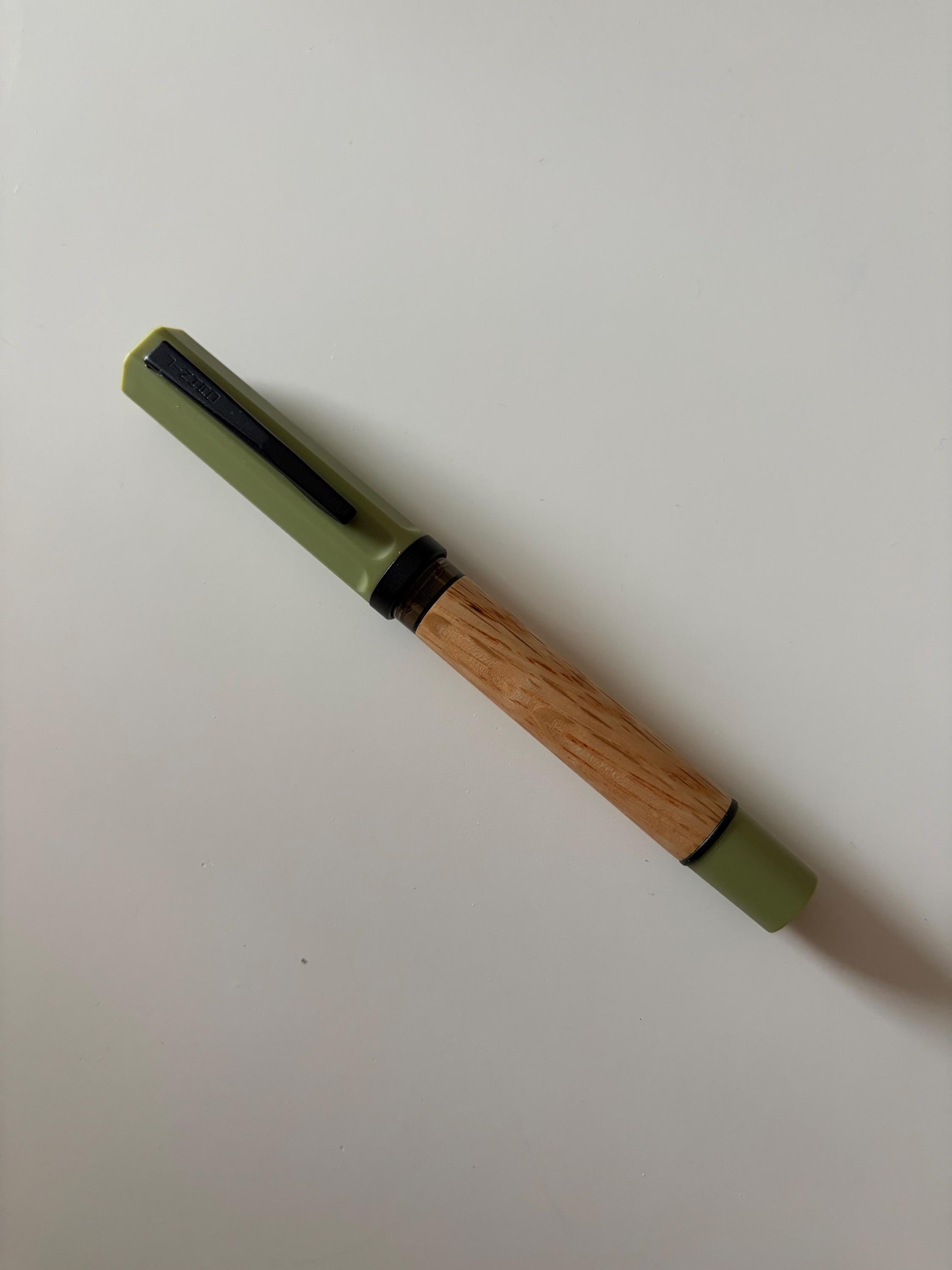 Khaki and Wood Fountain Pen Gift Set Beginner User