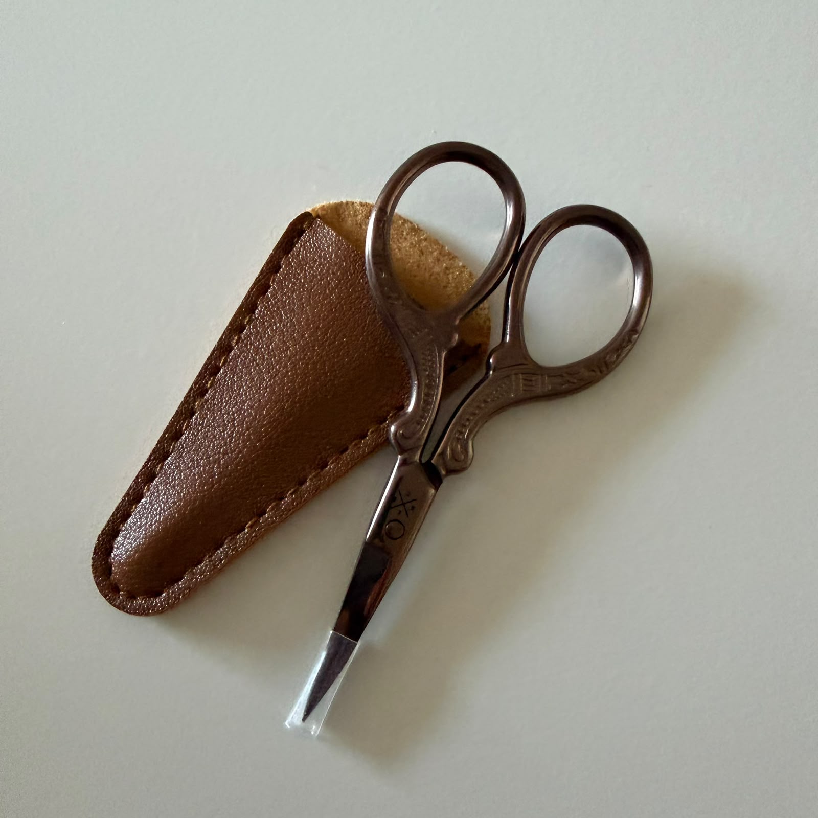 Brass Antique Effect Scissors - Kolour Cafe