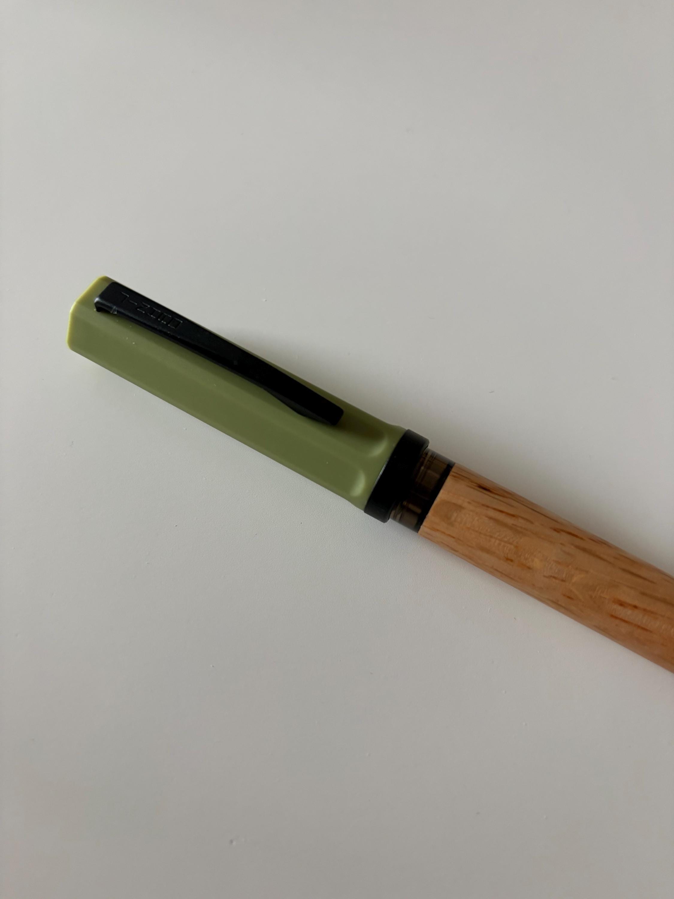 Khaki and Wood Fountain Pen Gift Set Beginner User