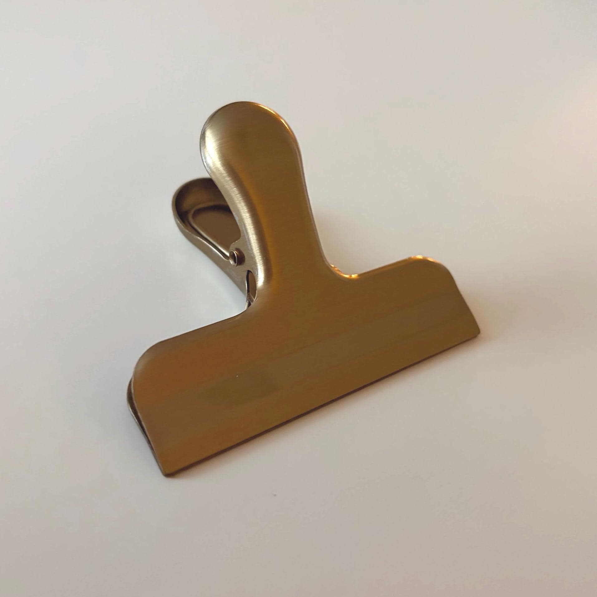 Brass Journal Clip & Page Holder | Vintage‑Style Planner & Notebook Accessory