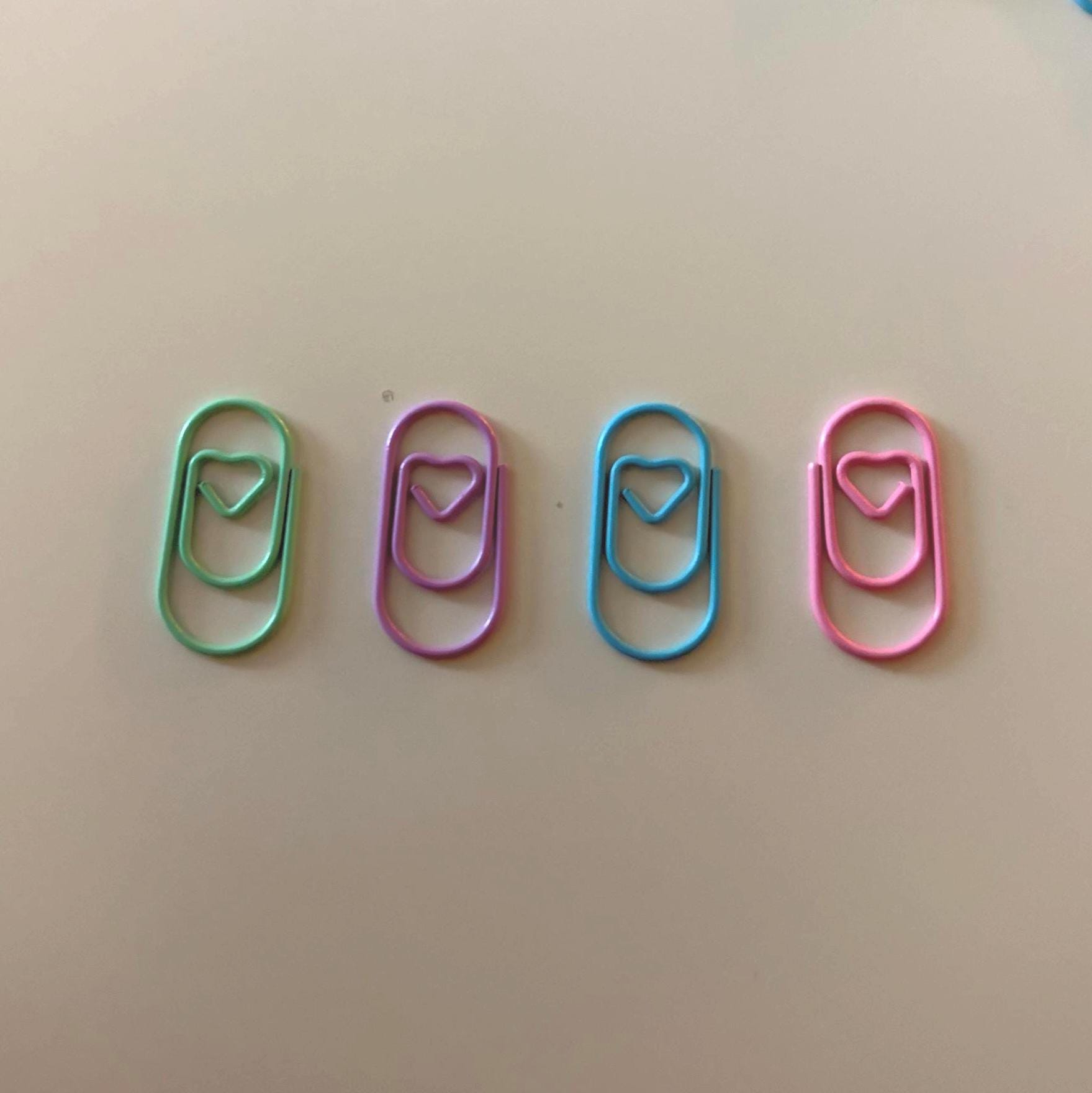 10 Colourful Paper Clips