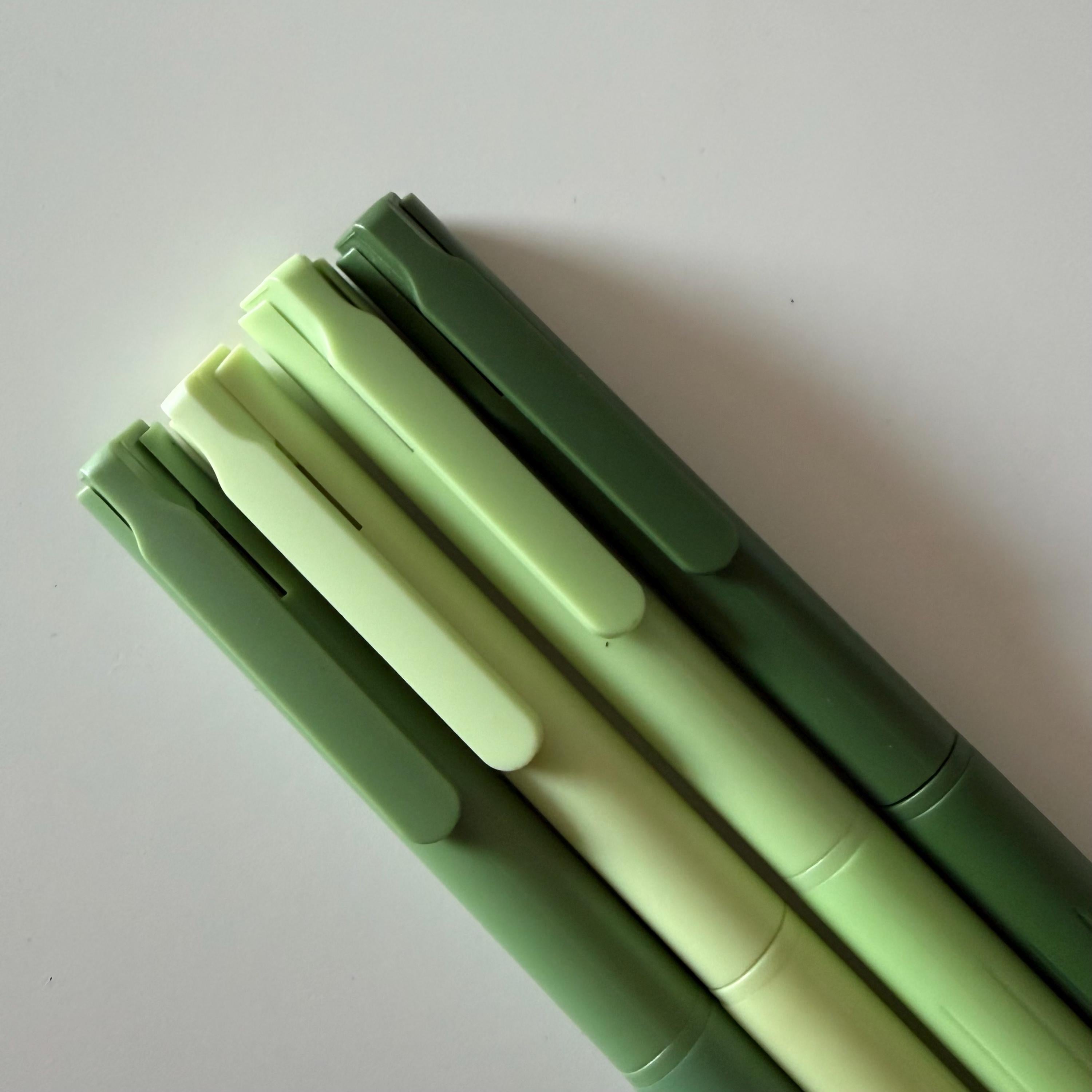 Set of 4 Matcha Green Pens Black Ink