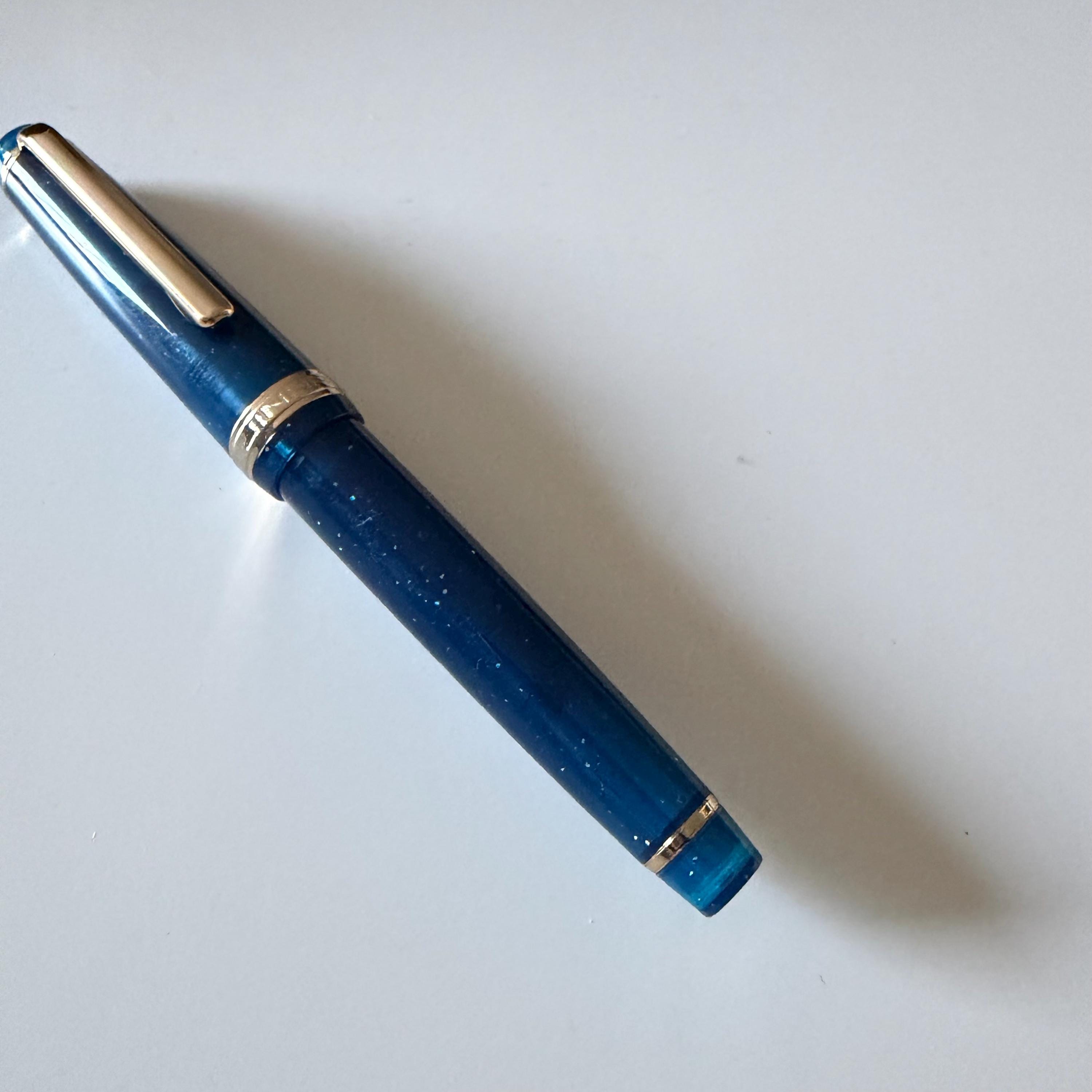 Transparent Deep Sea Navy Glittery Style Fountain Pen | M Tip 0.7mm