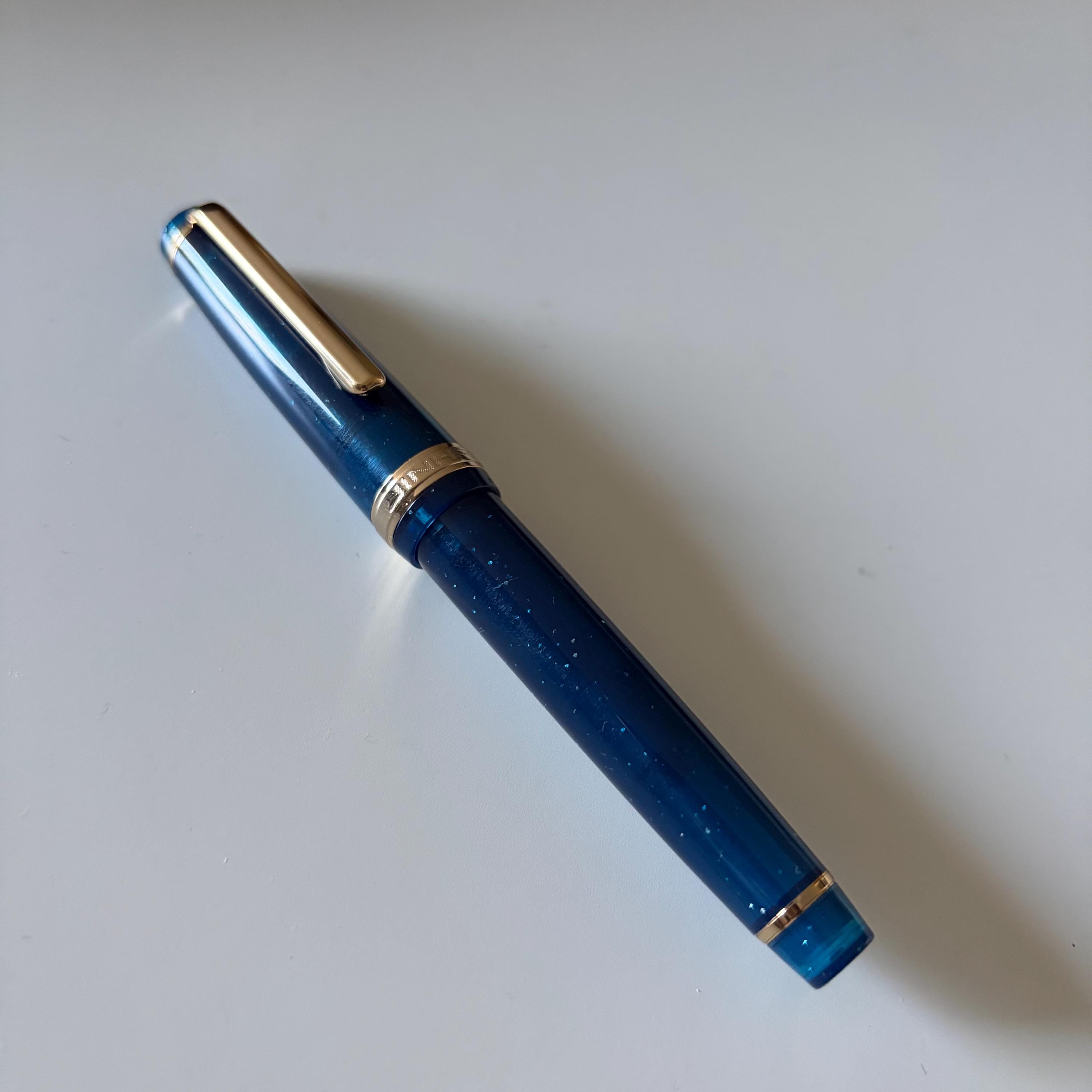Transparent Deep Sea Navy Glittery Style Fountain Pen | M Tip 0.7mm